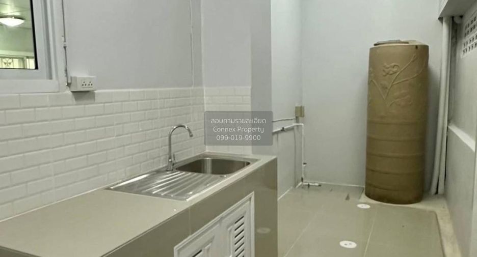 For sale 4 bedrooms townhouse in Bang Bua Thong, Nonthaburi