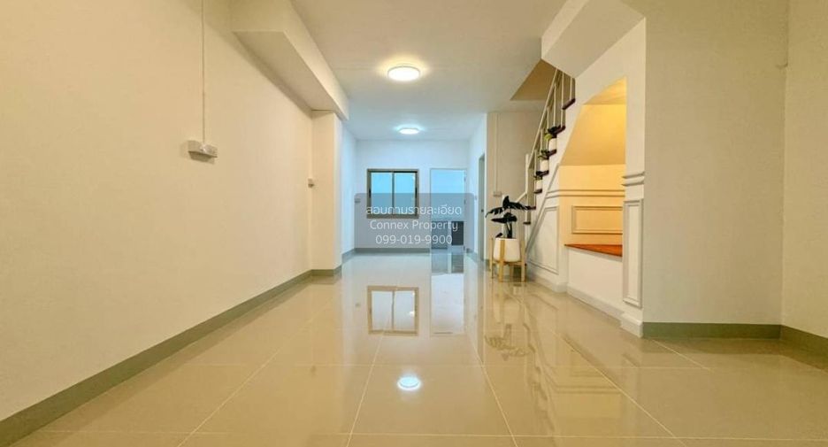 Reihenhaus zum Kauf mit 2 Zimmer in Bang Bua Thong, Nonthaburi