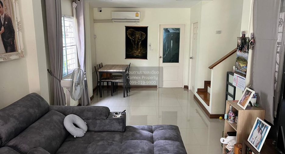 For sale 4 bedrooms townhouse in Sai Noi, Nonthaburi