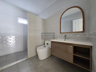 Casa en venta de 4 habitaciones en Bang Bon, Bangkok