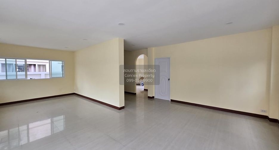 Casa en venta de 4 habitaciones en Bang Bon, Bangkok