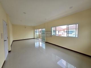 Casa en venta de 4 habitaciones en Bang Bon, Bangkok