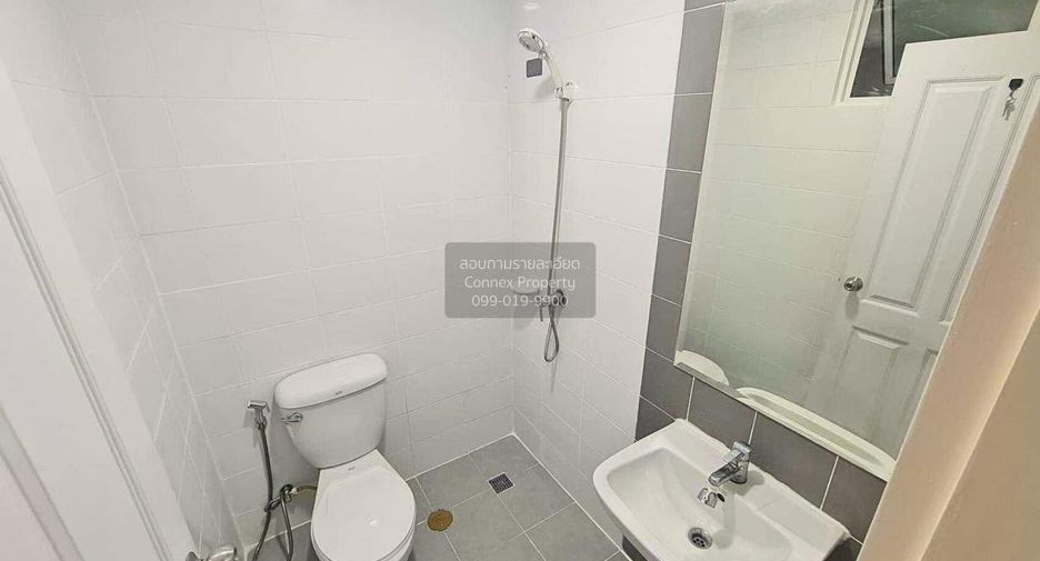 Reihenhaus zum Kauf mit 3 Zimmer in Sai Noi, Nonthaburi