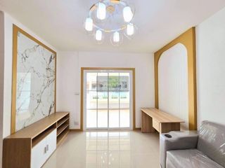 Reihenhaus zum Kauf mit 3 Zimmer in Bang Bua Thong, Nonthaburi