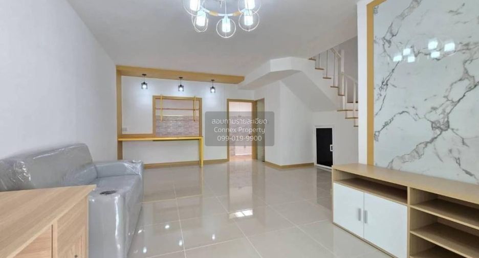 Reihenhaus zum Kauf mit 3 Zimmer in Bang Bua Thong, Nonthaburi