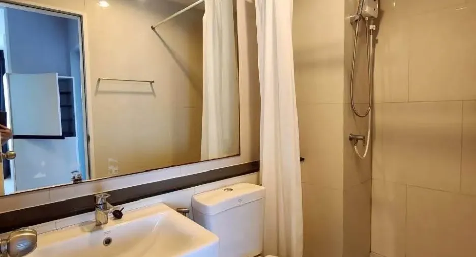 Wohnung zum Kauf mit 1 Zimmer in Mueang Samut Prakan, Samut Prakan