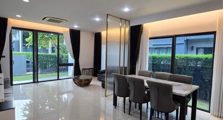 ให้เช่า 3 ห้องนอน บ้านเดี่ยว ใน บางกะปิ, กรุงเทพฯ