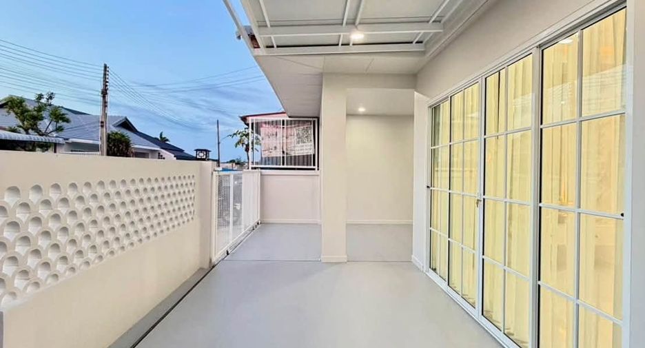 Casa en venta de 3 habitaciones en Bang Lamung, Chonburi