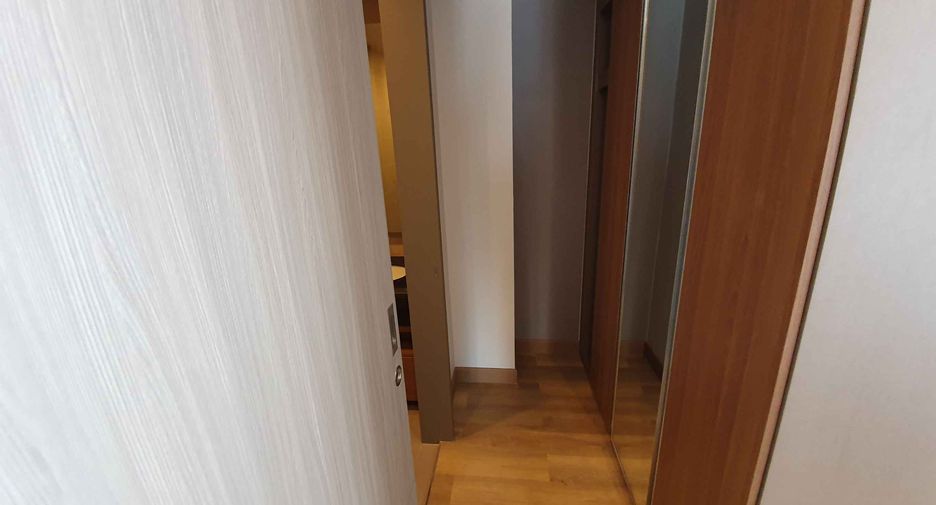 Wohnung zur Miete mit 2 Zimmer in Khlong Toei, Bangkok