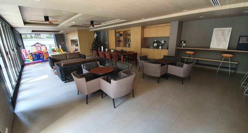 Wohnung zur Miete mit 2 Zimmer in Khlong Toei, Bangkok