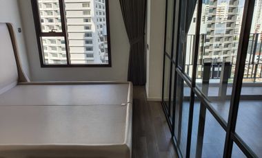 À louer et à vendre 1 chambre condo à Khlong Toei, Bangkok
