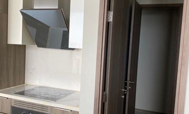 À louer et à vendre 2 chambres condo à Khlong Toei, Bangkok