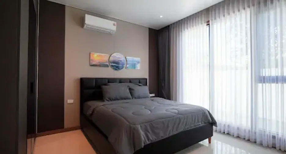 For rent and for sale 5 bedrooms house in Na Jomtien, Pattaya