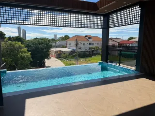 For rent and for sale 5 bedrooms house in Na Jomtien, Pattaya