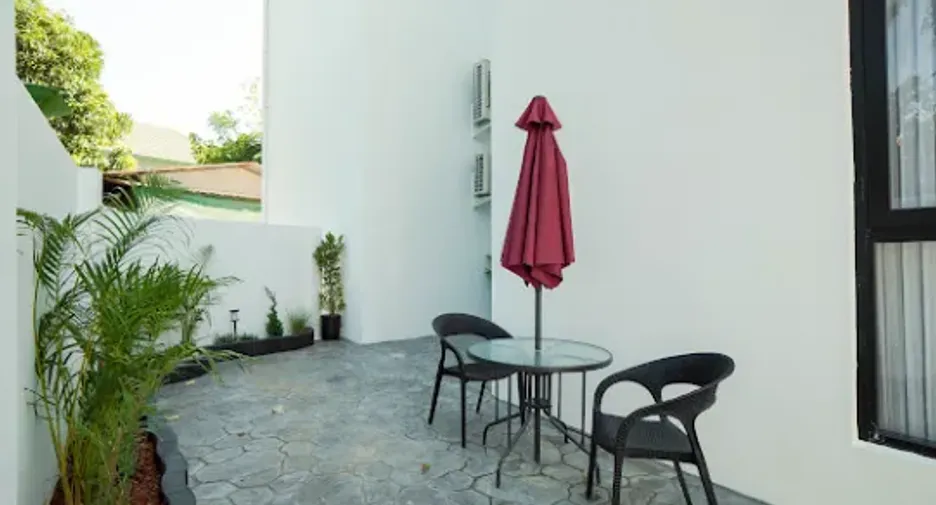 For rent and for sale 5 bedrooms house in Na Jomtien, Pattaya