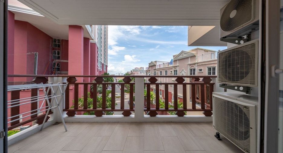 Condo en venta de 3 habitaciones en Bang Lamung, Chonburi