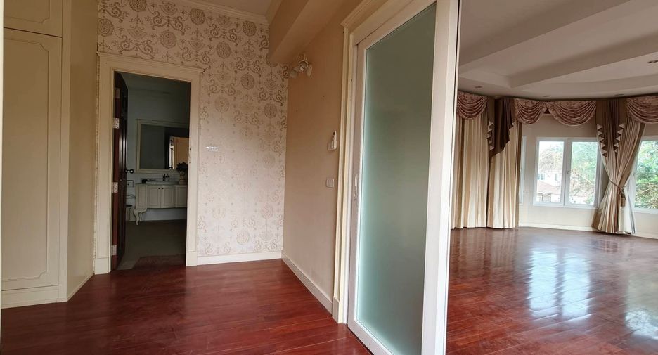 For sale 5 ベッドルーム villa in San Sai, Chiang Mai