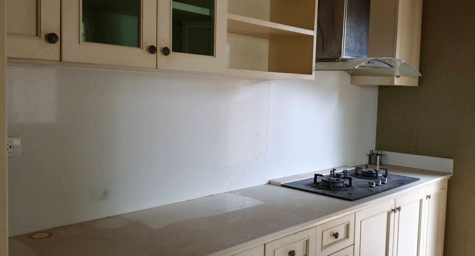 For sale 5 ベッドルーム villa in San Sai, Chiang Mai