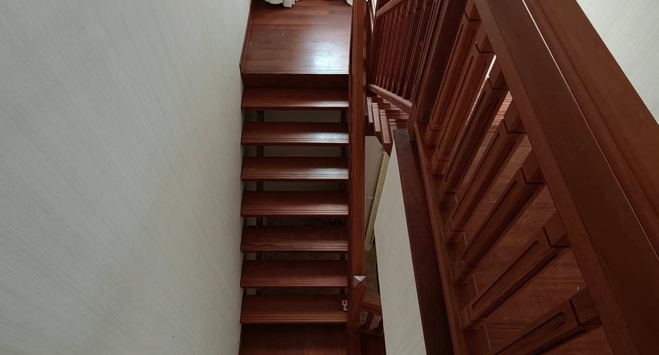 For sale 5 ベッドルーム villa in San Sai, Chiang Mai