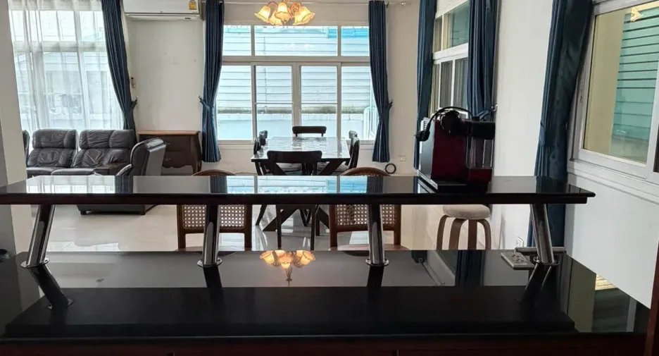 Haus zur Miete mit 3 Zimmer in Mueang Chiang Mai, Chiang Mai