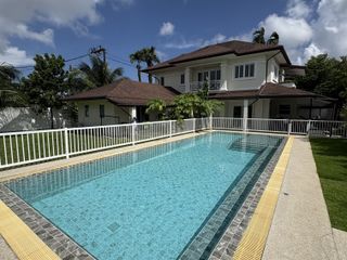 For sale and for rent 4 bedrooms house in Thalang, Phuket