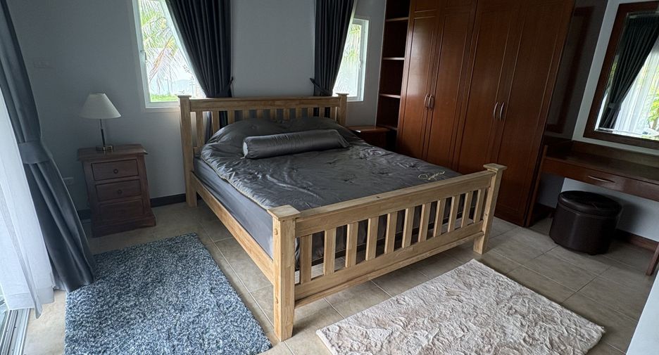 For sale and for rent 4 bedrooms house in Thalang, Phuket