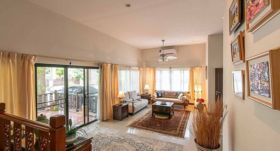 For sale 3 bedrooms house in Hua Hin, Prachuap Khiri Khan