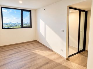 À vendre studio condo à Mueang Samut Prakan, Samut Prakan