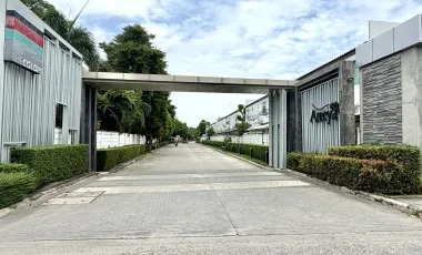 For sale 3 bedrooms townhouse in Mueang Pathum Thani, Pathum Thani