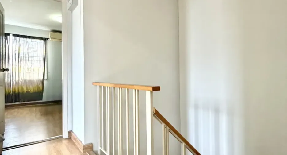 For sale 3 bedrooms townhouse in Mueang Pathum Thani, Pathum Thani