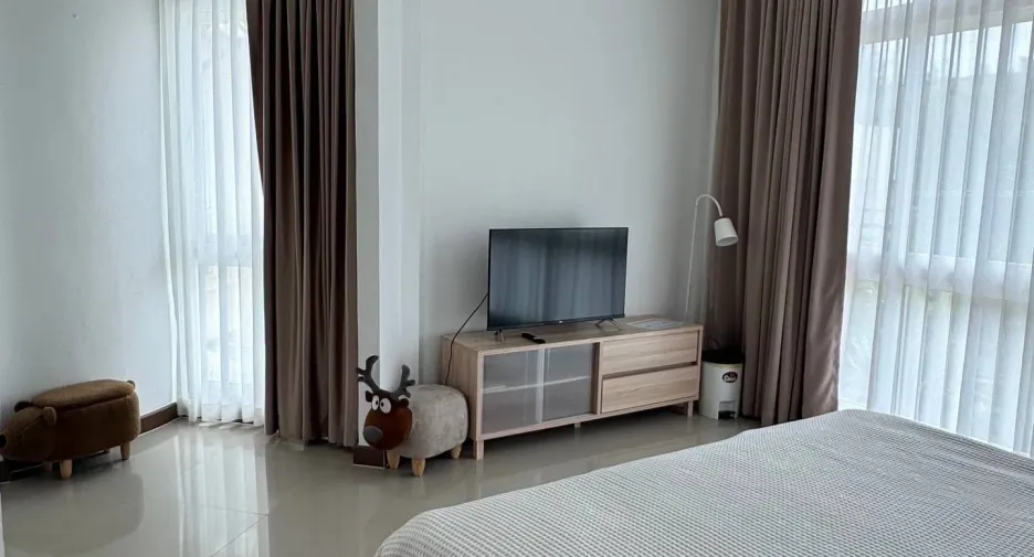 À louer 3 chambres maison à Mueang Phuket, Phuket