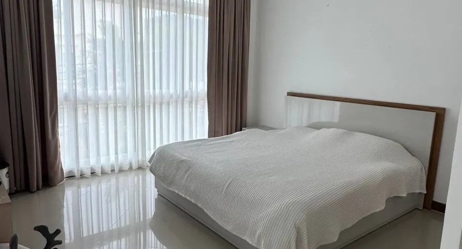 À louer 3 chambres maison à Mueang Phuket, Phuket
