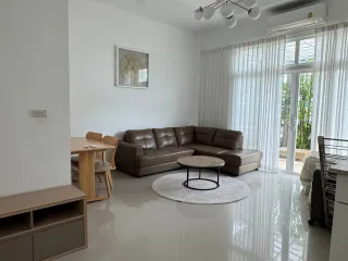 À louer 3 chambres maison à Mueang Phuket, Phuket