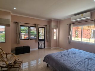 À louer 3 chambres maison à Mueang Phuket, Phuket