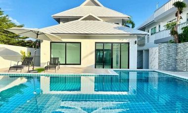À louer 3 chambres maison à Mueang Phuket, Phuket