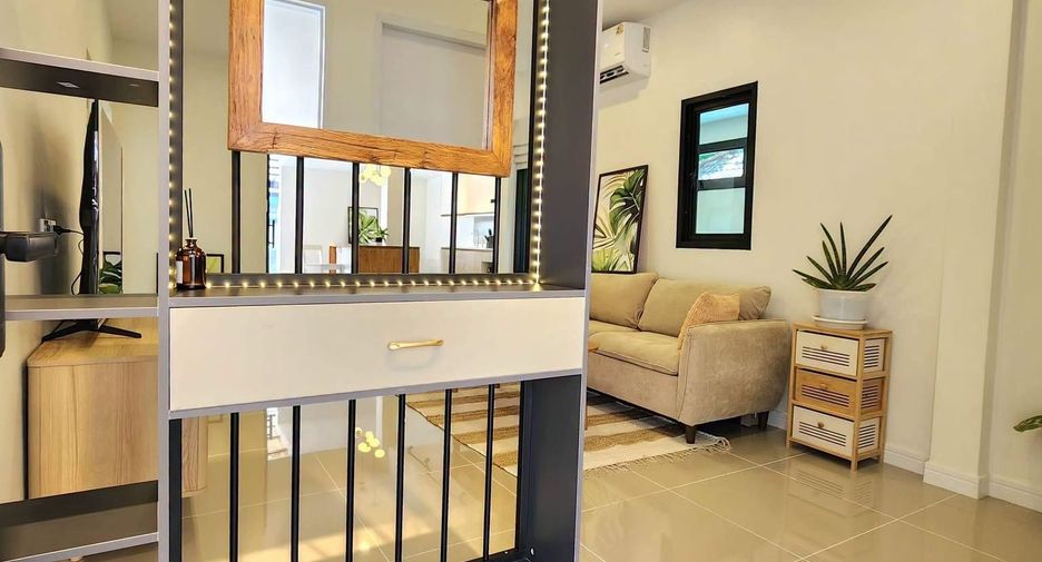Haus zur Miete mit 3 Zimmer in Kathu, Phuket