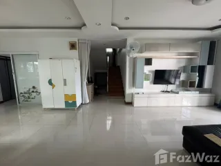Haus zur Miete mit 3 Zimmer in Mueang Chiang Mai, Chiang Mai