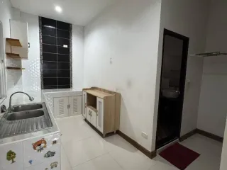 Haus zur Miete mit 3 Zimmer in Mueang Chiang Mai, Chiang Mai