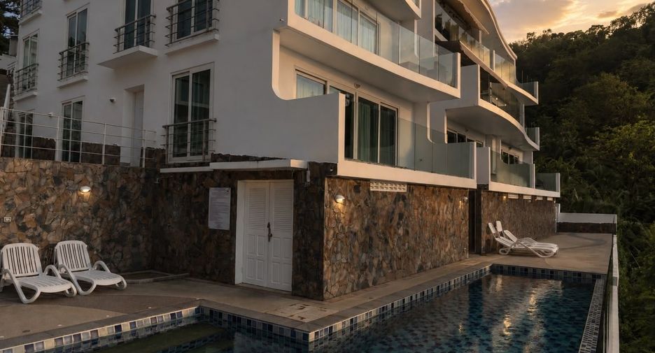 For sale 2 bedrooms condo in Mueang Phuket, Phuket