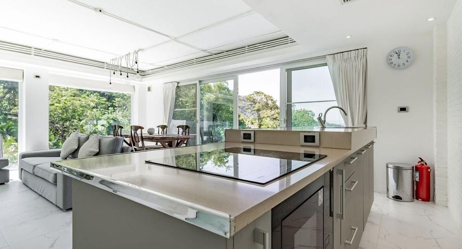 For sale 2 bedrooms condo in Mueang Phuket, Phuket