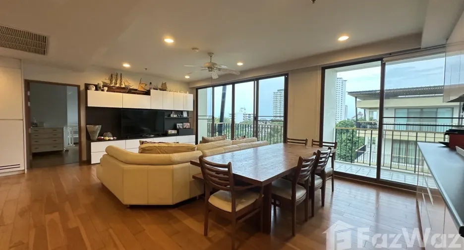 For sale 3 ベッドルーム condo in Hua Hin, Prachuap Khiri Khan