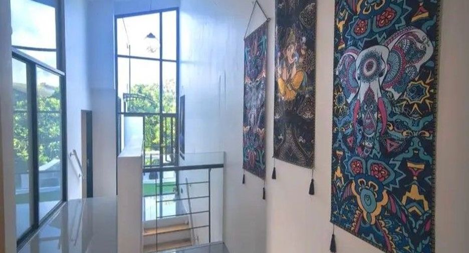 Villa en venta y en alquiler de 4 habitaciones en Thalang, Phuket