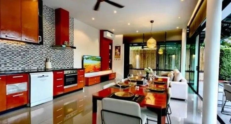 Villa en venta y en alquiler de 4 habitaciones en Thalang, Phuket