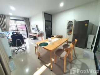 For sale 4 bedrooms house in Si Racha, Chonburi