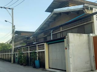 ขาย 1 เตียง บ้านเดี่ยว ใน วัฒนา, กรุงเทพฯ