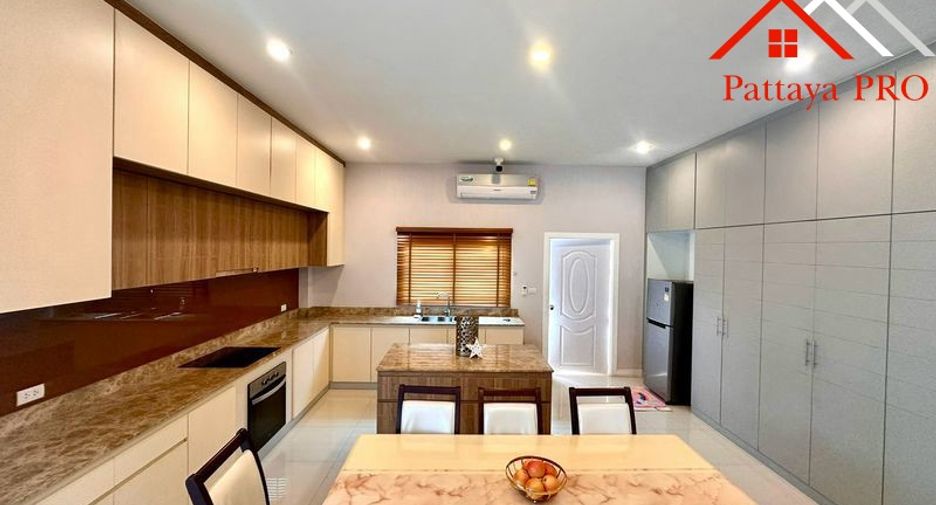 Haus zum Kauf mit 3 Zimmer in Huay Yai, Pattaya