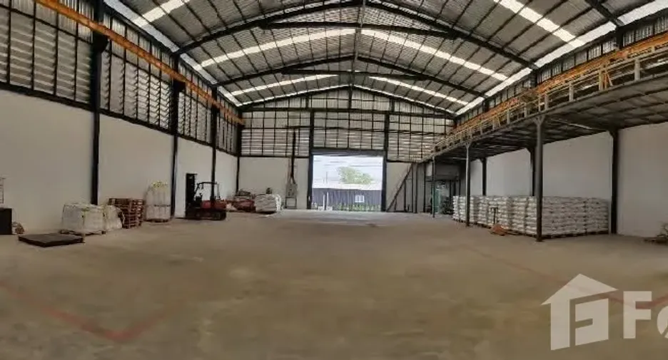 Аренда студия дом в Mueang Samut Sakhon, Самутсакхон