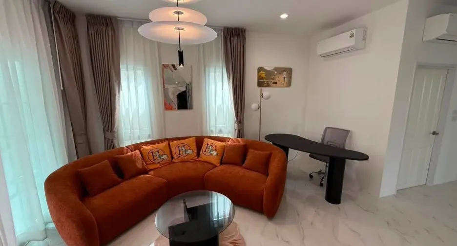 ให้เช่า 5 ห้องนอน บ้านเดี่ยว ใน บางพลี, สมุทรปราการ