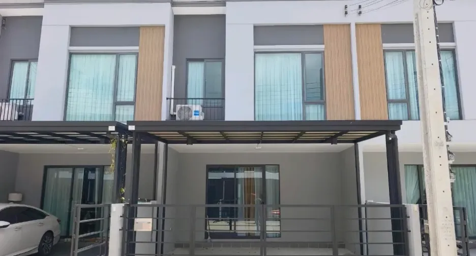 Аренда 3 спальни таунхаус в Bang Phli, Самутпракан