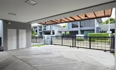 ให้เช่า 4 ห้องนอน บ้านเดี่ยว ใน บางกะปิ, กรุงเทพฯ